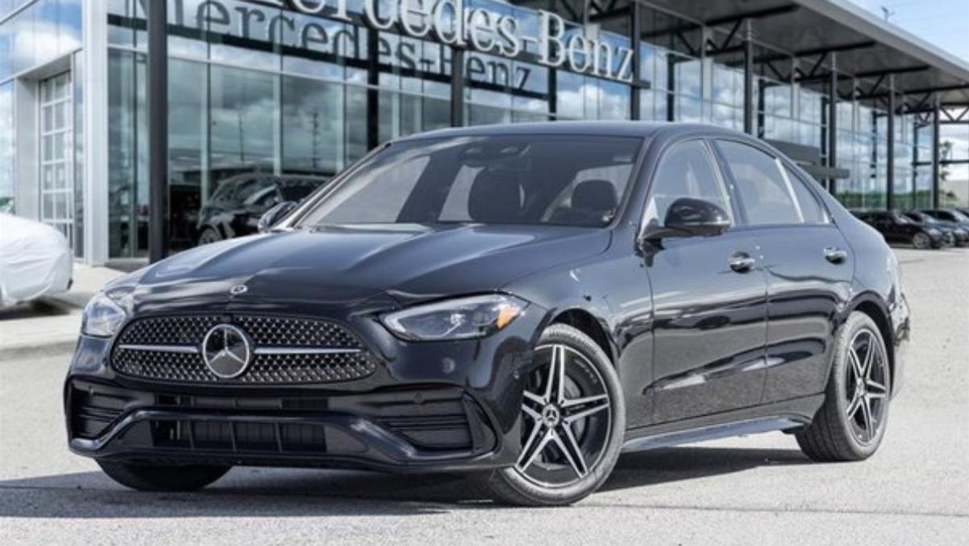 2025 Mercedes-Benz C-Class (3)